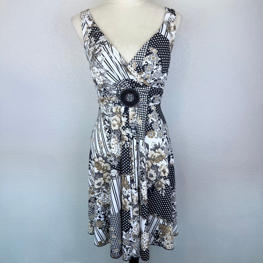 Voir Voir Y2K Mixed Print Beaded Waist V-Neck Sleeveless Dress Black White Sz 8